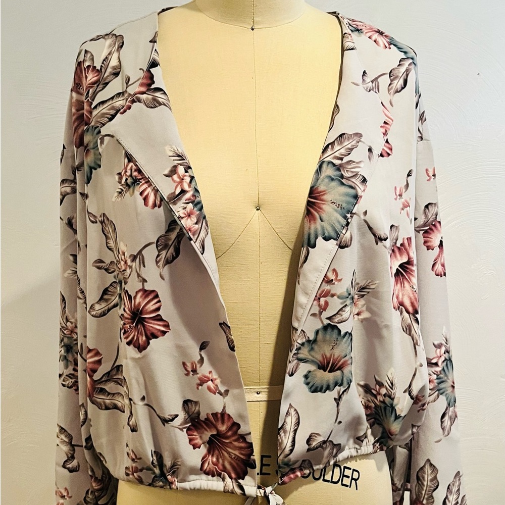 Floral tie front top